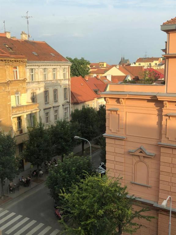 Apatrhostel Brno Бърно Екстериор снимка