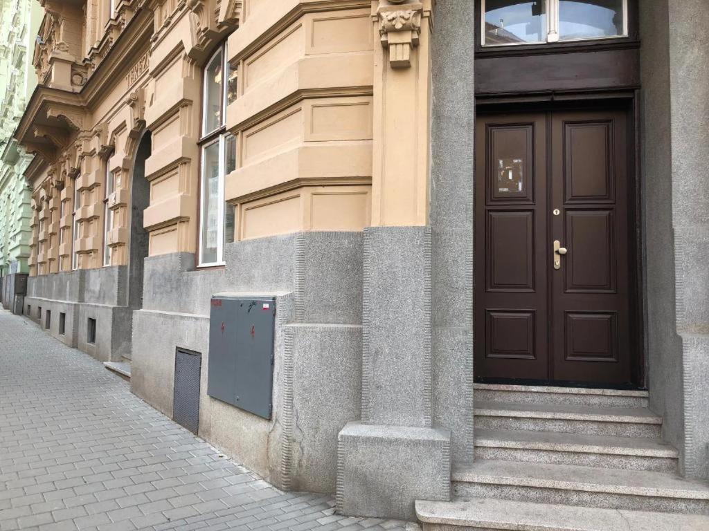 Apatrhostel Brno Бърно Екстериор снимка